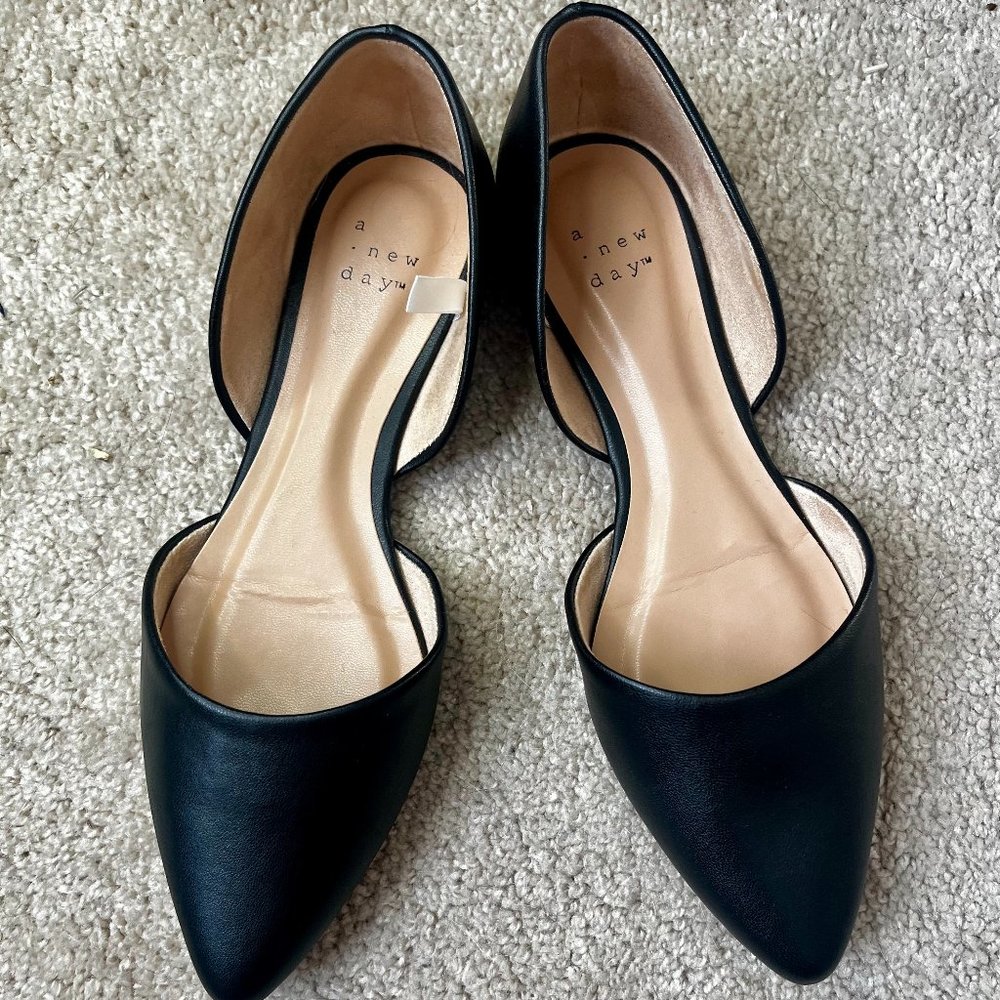 Julie A New Day Ballet Flats Size 7